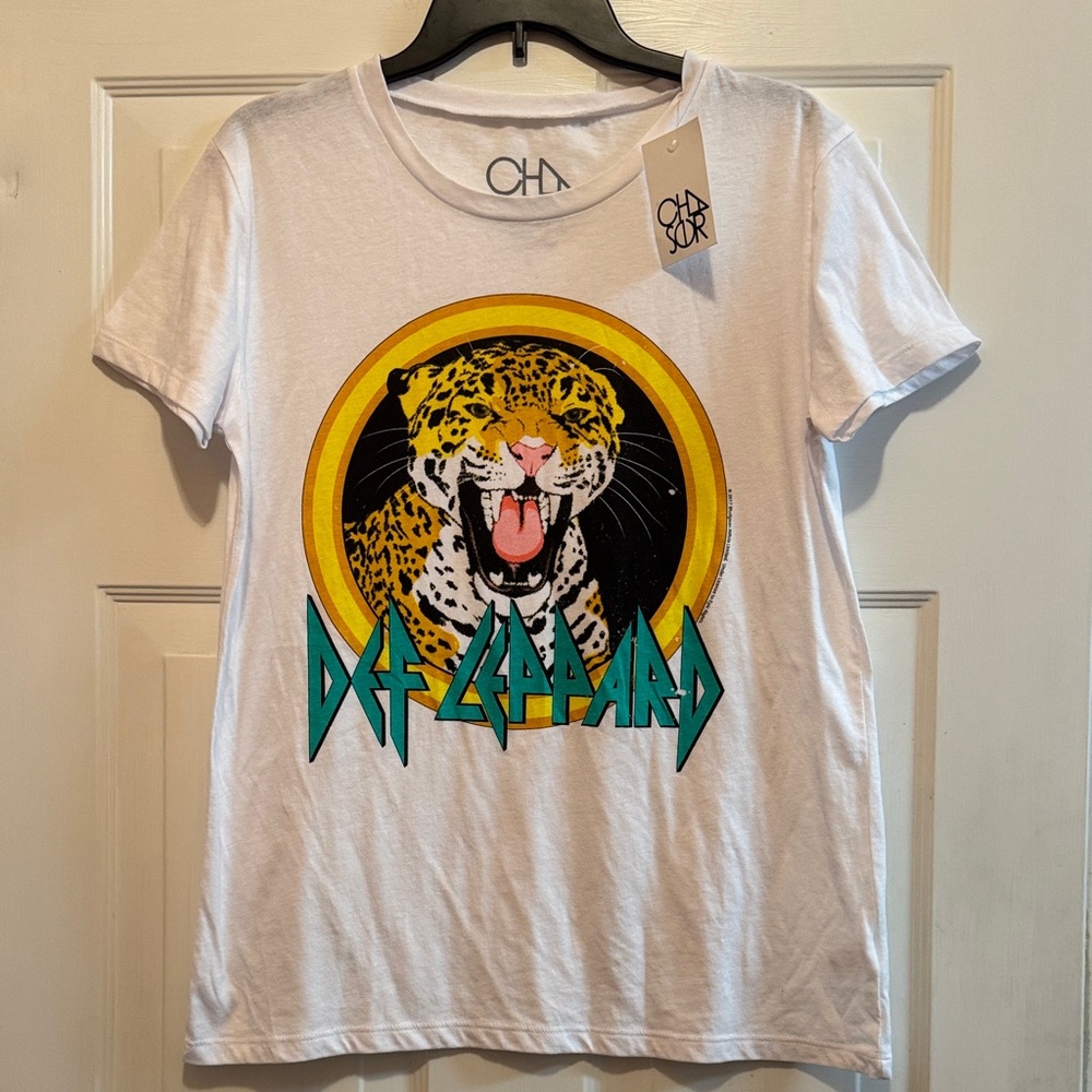 Def Leopard Chaser White Tee